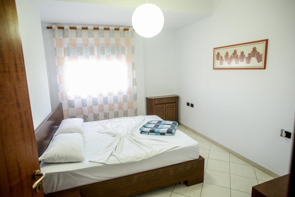 Adriatic Apartments Albania Драч Екстериор снимка