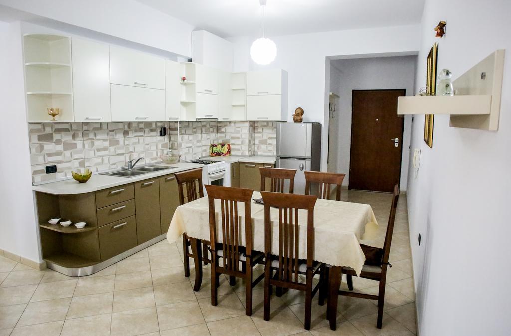 Adriatic Apartments Albania Драч Екстериор снимка